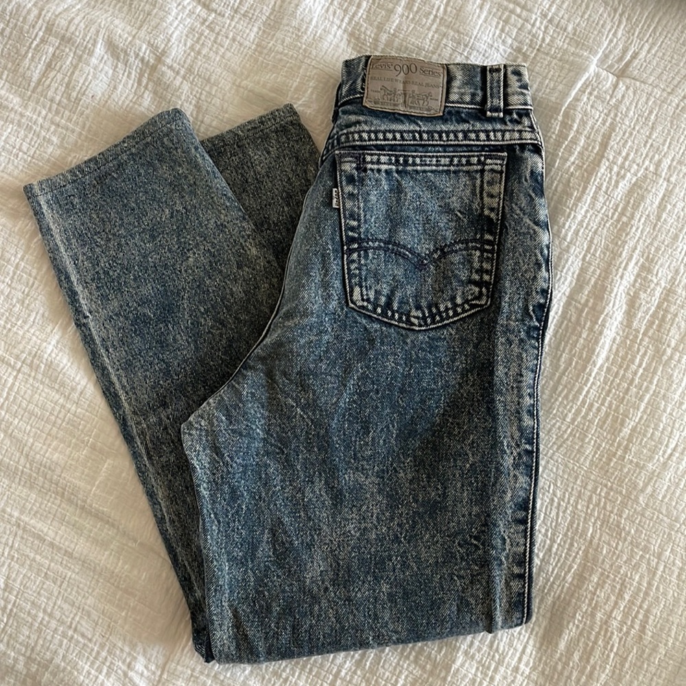 Levi’s 900 Series Vintage High Rise Acid Wash Jeans